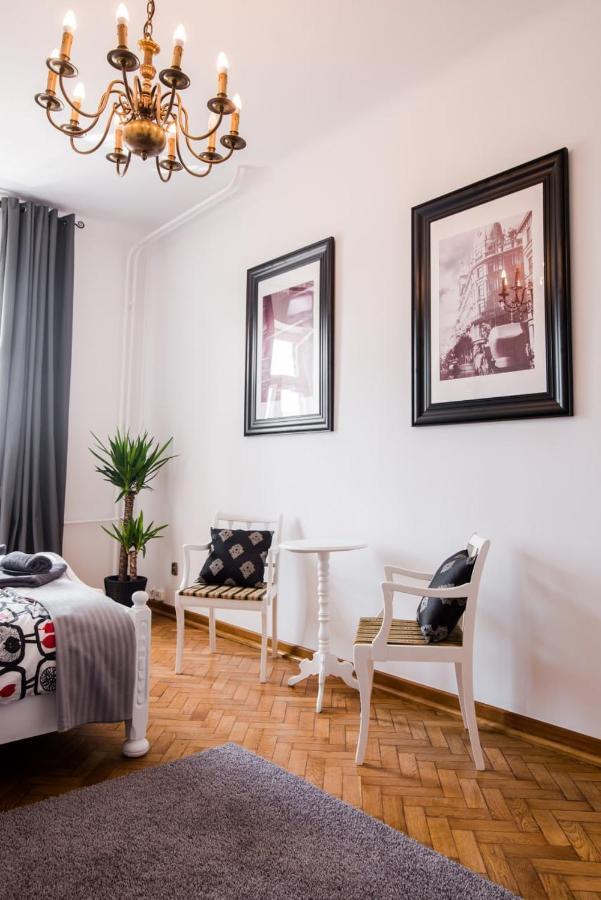 Halby Luxury Rooms Chmielna 73B Варшава Екстериор снимка