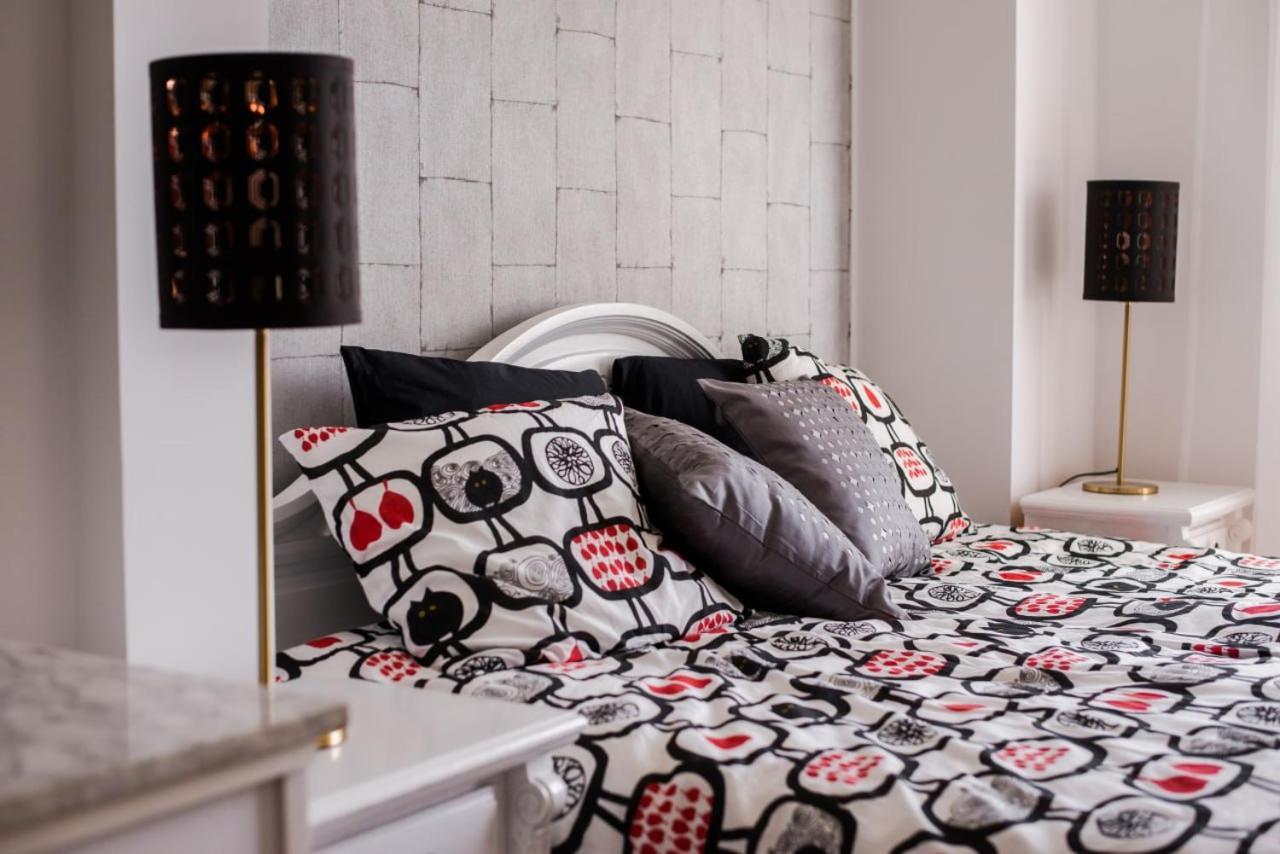 Halby Luxury Rooms Chmielna 73B Варшава Екстериор снимка