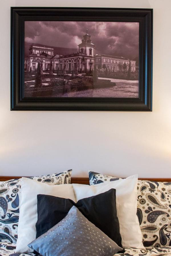 Halby Luxury Rooms Chmielna 73B Варшава Екстериор снимка